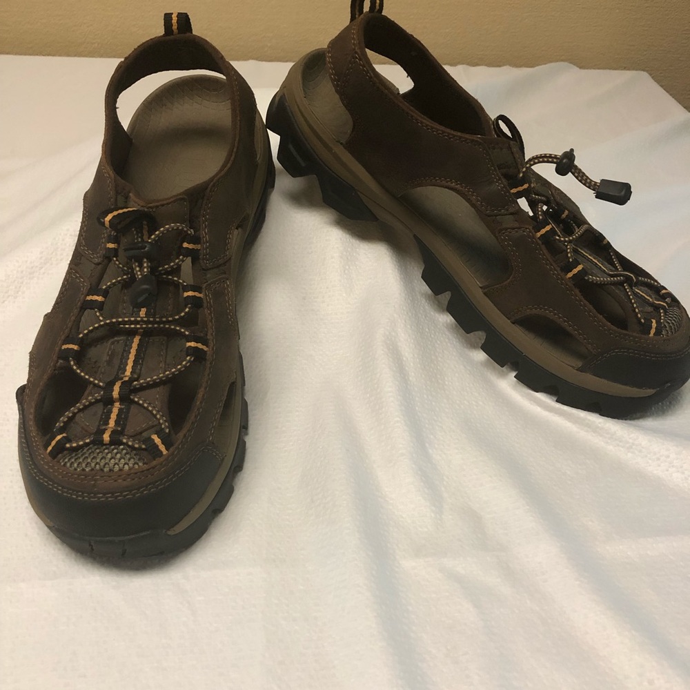 NWOB ROCKY Endeavor Point Hiking  Brown Sandals